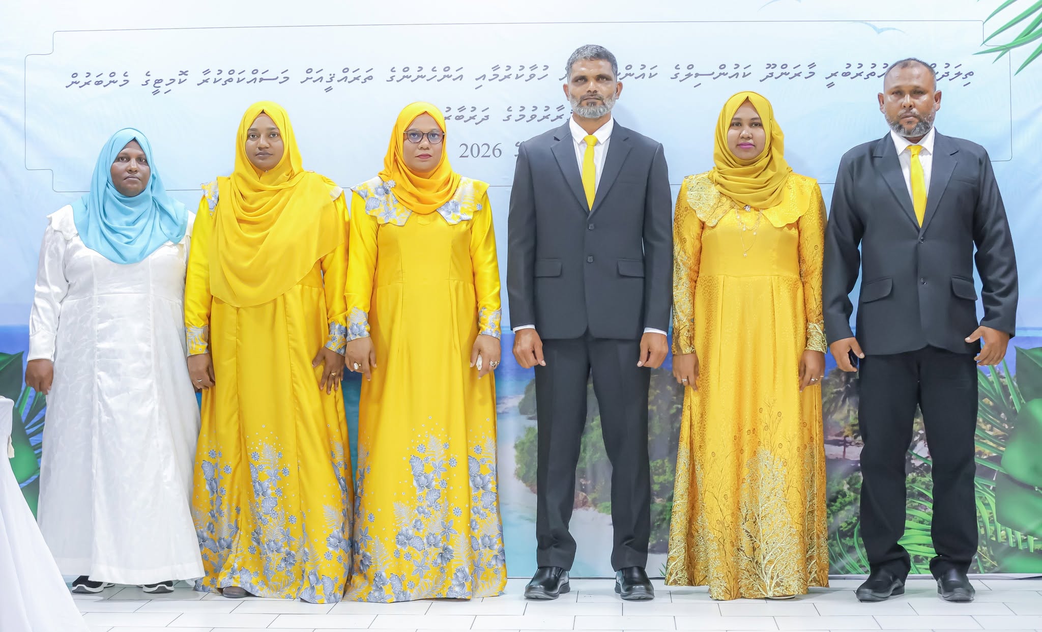ކުއްލި ގޮތަކަށް 13 މުވައްޒަފަކު ވަޒީފާއިން ވަކިކުރި މައްސަލަ މާރަންދޫ ކައުންސިލުން ކުއްވެރިކޮށްފި!