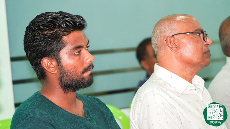ފޮޓޯ: އިހަވަންދޫ ކައުންސިލުން ރައްޔިތުންނާ ބައްދަލުކުރުން