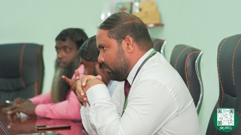 ފޮޓޯ: އިހަވަންދޫ ކައުންސިލުން ރައްޔިތުންނާ ބައްދަލުކުރުން