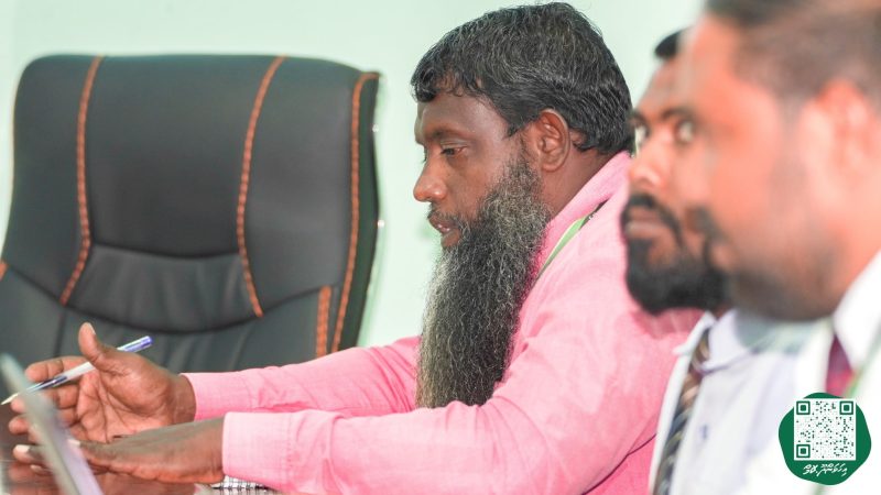 ފޮޓޯ: އިހަވަންދޫ ކައުންސިލުން ރައްޔިތުންނާ ބައްދަލުކުރުން