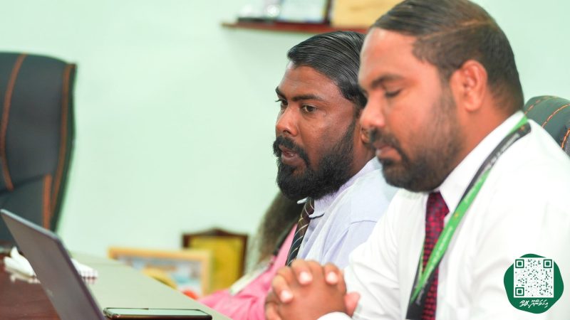 ފޮޓޯ: އިހަވަންދޫ ކައުންސިލުން ރައްޔިތުންނާ ބައްދަލުކުރުން