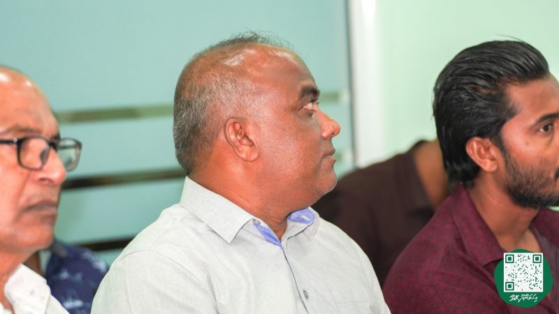 ފޮޓޯ: އިހަވަންދޫ ކައުންސިލުން ރައްޔިތުންނާ ބައްދަލުކުރުން