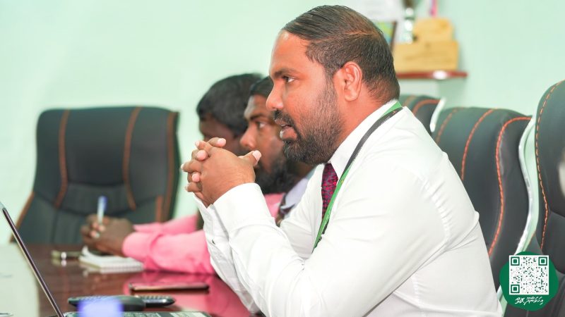 ފޮޓޯ: އިހަވަންދޫ ކައުންސިލުން ރައްޔިތުންނާ ބައްދަލުކުރުން