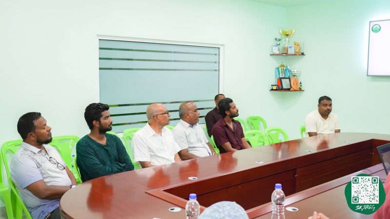 ފޮޓޯ: އިހަވަންދޫ ކައުންސިލުން ރައްޔިތުންނާ ބައްދަލުކުރުން