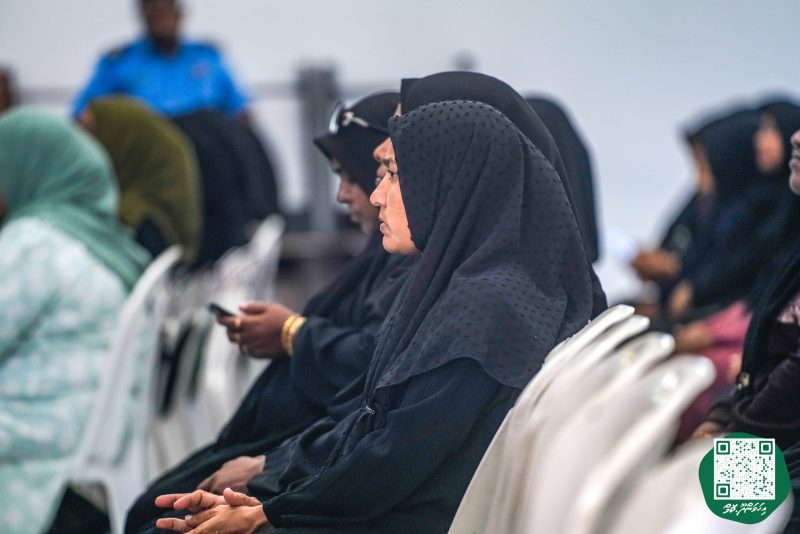 އިހަވަންދޫ ސްކޫލްގެ ބެލެނިވެރިންނަށް ސައިބަރ ބުލީއިންގ އާއި ބެހޭ މައުލޫމާތު ދިނުން
