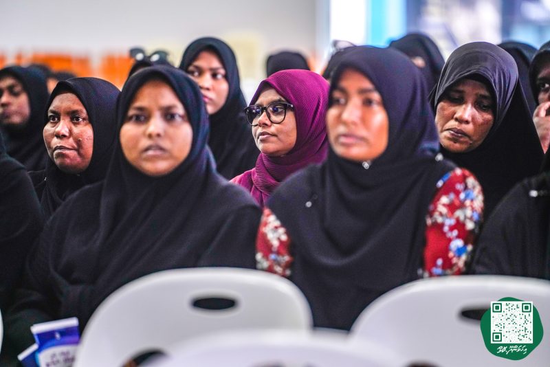 އިހަވަންދޫ ސްކޫލްގެ ބެލެނިވެރިންނަށް ސައިބަރ ބުލީއިންގ އާއި ބެހޭ މައުލޫމާތު ދިނުން