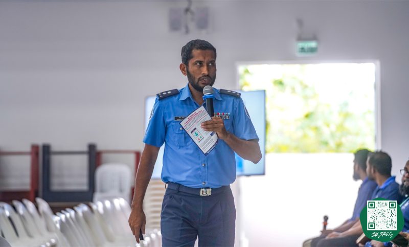 އިހަވަންދޫ ސްކޫލްގެ ބެލެނިވެރިންނަށް ސައިބަރ ބުލީއިންގ އާއި ބެހޭ މައުލޫމާތު ދިނުން