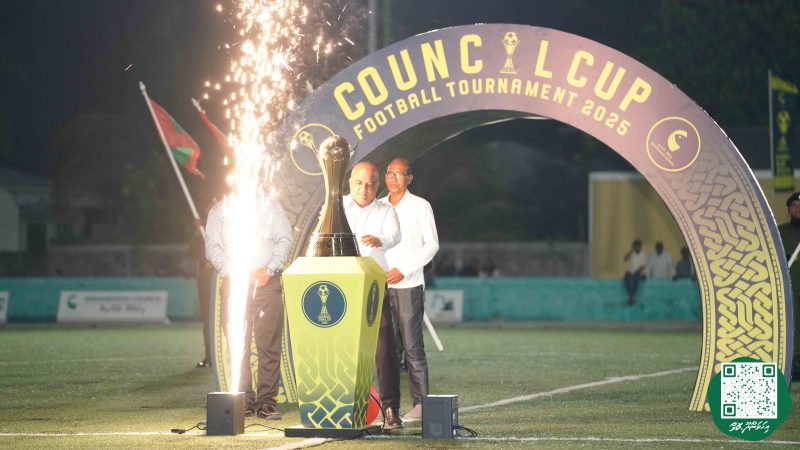 ފޮޓޯ: 15 ވަނަ މައިކަޕް ފުޓްބޯޅަ މުބާރާތުގެ ފެށުމުގެ ރަސްމިއްޔާތު