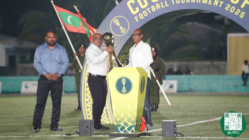 ފޮޓޯ: 15 ވަނަ މައިކަޕް ފުޓްބޯޅަ މުބާރާތުގެ ފެށުމުގެ ރަސްމިއްޔާތު