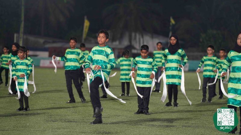 ފޮޓޯ: 15 ވަނަ މައިކަޕް ފުޓްބޯޅަ މުބާރާތުގެ ފެށުމުގެ ރަސްމިއްޔާތު
