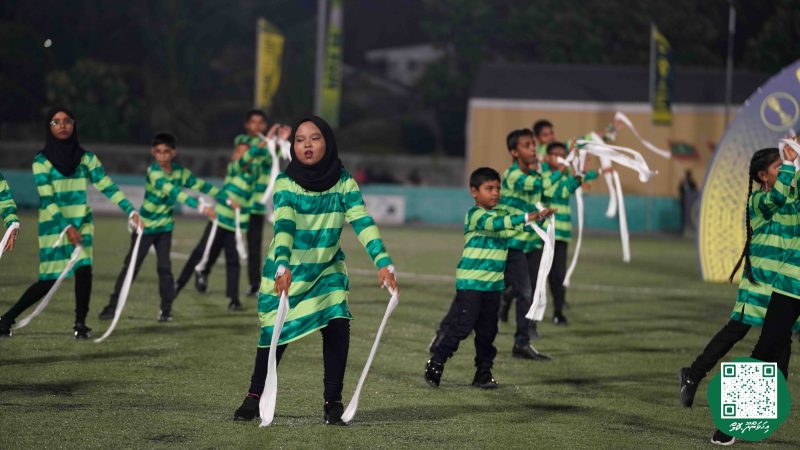 ފޮޓޯ: 15 ވަނަ މައިކަޕް ފުޓްބޯޅަ މުބާރާތުގެ ފެށުމުގެ ރަސްމިއްޔާތު