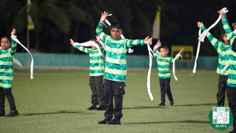 ފޮޓޯ: 15 ވަނަ މައިކަޕް ފުޓްބޯޅަ މުބާރާތުގެ ފެށުމުގެ ރަސްމިއްޔާތު