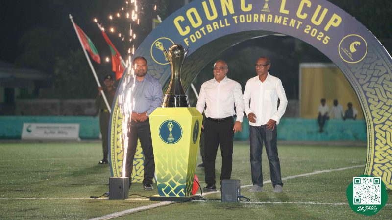 ފޮޓޯ: 15 ވަނަ މައިކަޕް ފުޓްބޯޅަ މުބާރާތުގެ ފެށުމުގެ ރަސްމިއްޔާތު