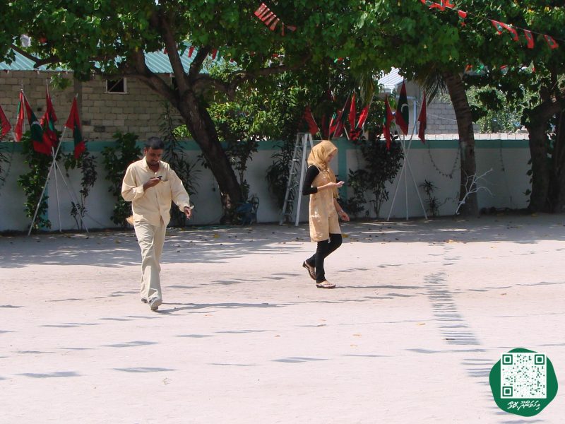 ފޮޓޯ: 2009 ވަނަ އަހަރުގެ މަސްވެރިންގެ ދުވަހަށް ތައްޔާރުވުން
