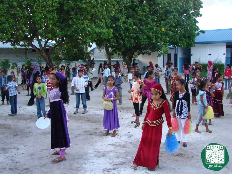 ފޮޓޯ: 2009 ވަނަ އަހަރުގެ މަސްވެރިންގެ ދުވަހަށް ތައްޔާރުވުން