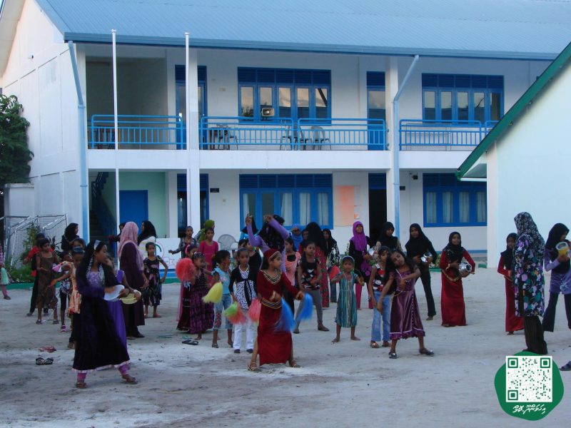 ފޮޓޯ: 2009 ވަނަ އަހަރުގެ މަސްވެރިންގެ ދުވަހަށް ތައްޔާރުވުން