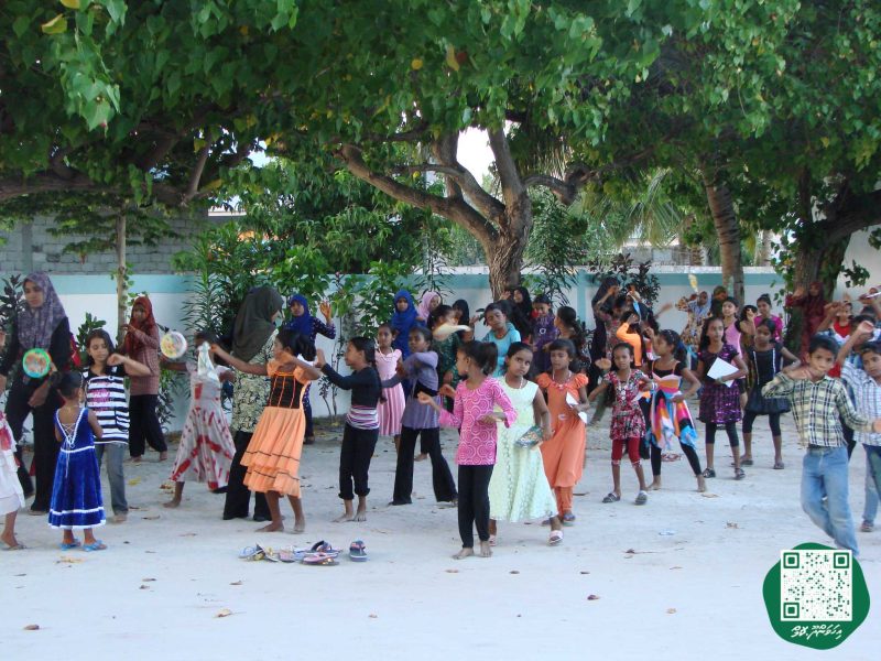 ފޮޓޯ: 2009 ވަނަ އަހަރުގެ މަސްވެރިންގެ ދުވަހަށް ތައްޔާރުވުން