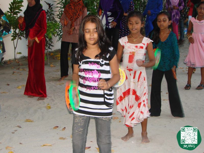 ފޮޓޯ: 2009 ވަނަ އަހަރުގެ މަސްވެރިންގެ ދުވަހަށް ތައްޔާރުވުން