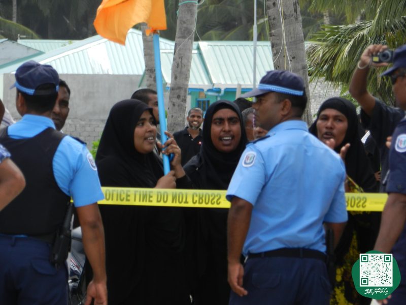 ފޮޓޯ: ރައީސް ވަހީދު އިހަވަންދޫއަށް ވަޑައިގަތުމުން މަރުހަބާ ދެންނެވުން