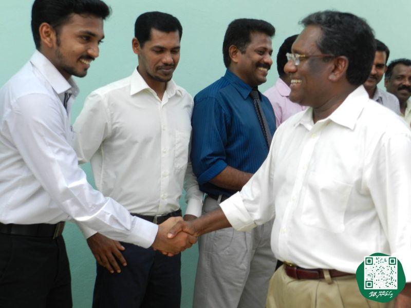 ފޮޓޯ: ރައީސް ވަހީދު އިހަވަންދޫއަށް ވަޑައިގަތުމުން މަރުހަބާ ދެންނެވުން