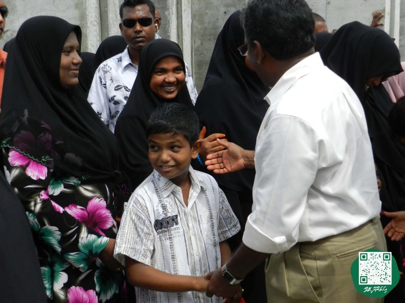 ފޮޓޯ: ރައީސް ވަހީދު އިހަވަންދޫއަށް ވަޑައިގަތުމުން މަރުހަބާ ދެންނެވުން