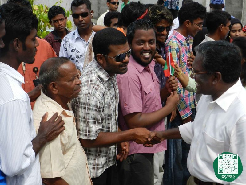 ފޮޓޯ: ރައީސް ވަހީދު އިހަވަންދޫއަށް ވަޑައިގަތުމުން މަރުހަބާ ދެންނެވުން