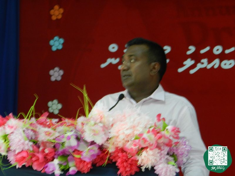 ފޮޓޯ: ރައީސް ވަހީދު އިހަވަންދޫ ރައްޔިތުންނާއި ބައްދަލުކުރެއްވުން
