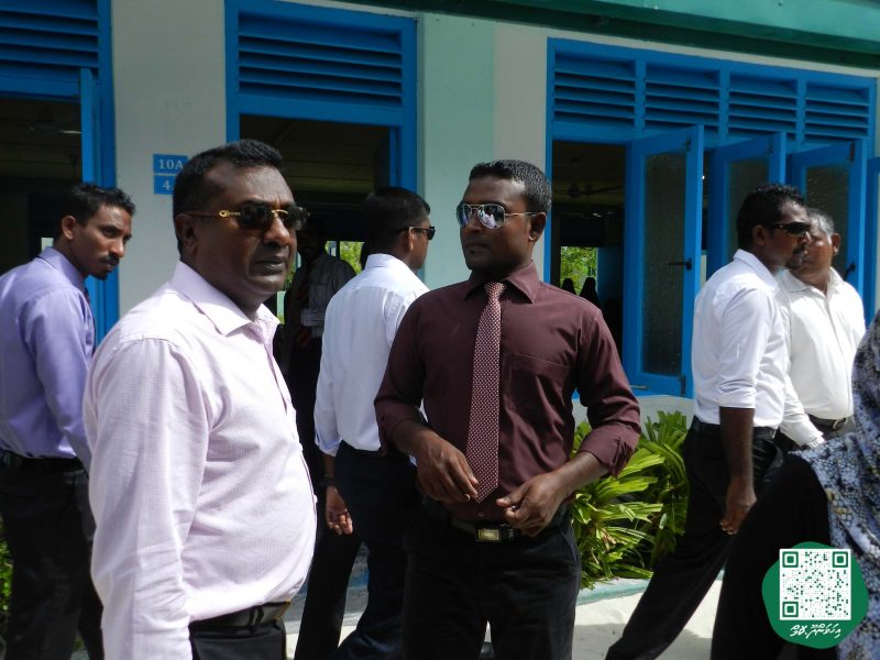 ފޮޓޯ: ރައީސް ވަހީދު އިހަވަންދޫ ރައްޔިތުންނާއި ބައްދަލުކުރެއްވުން