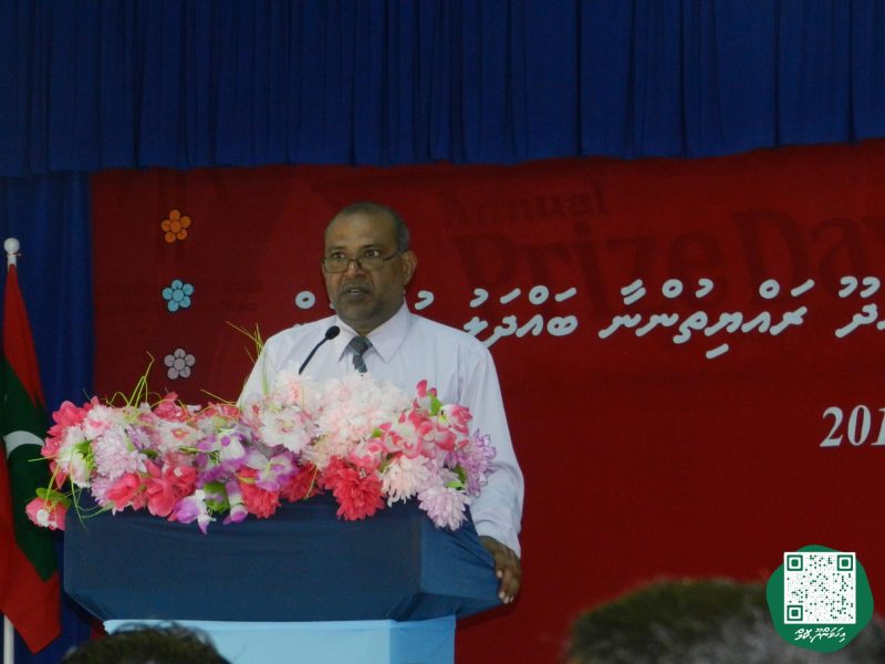 ފޮޓޯ: ރައީސް ވަހީދު އިހަވަންދޫ ރައްޔިތުންނާއި ބައްދަލުކުރެއްވުން