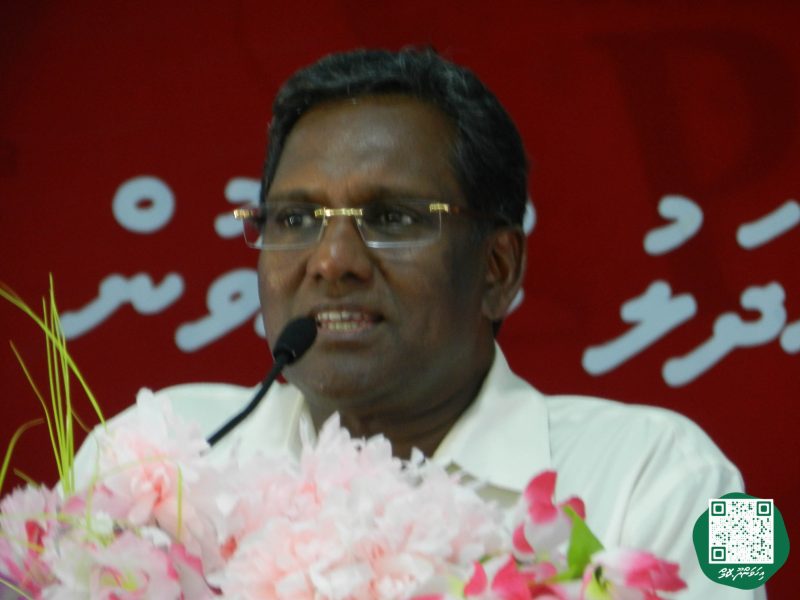 ފޮޓޯ: ރައީސް ވަހީދު އިހަވަންދޫ ރައްޔިތުންނާއި ބައްދަލުކުރެއްވުން