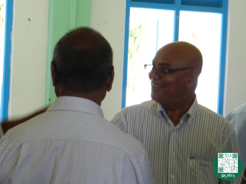 ފޮޓޯ: ރައީސް ވަހީދު އިހަވަންދޫ ރައްޔިތުންނާއި ބައްދަލުކުރެއްވުން