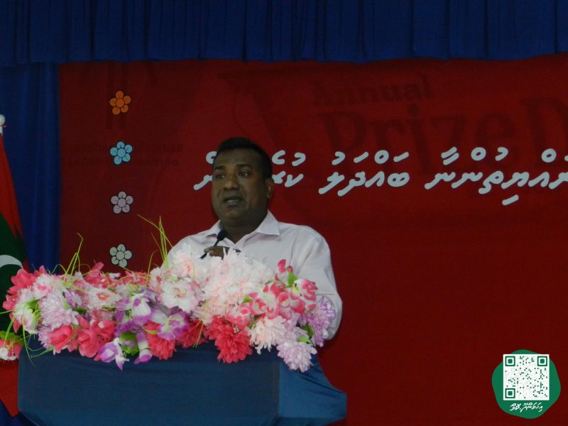 ފޮޓޯ: ރައީސް ވަހީދު އިހަވަންދޫ ރައްޔިތުންނާއި ބައްދަލުކުރެއްވުން