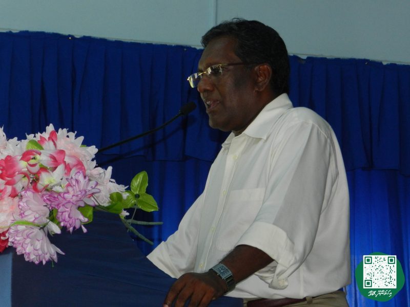 ފޮޓޯ: ރައީސް ވަހީދު އިހަވަންދޫ ރައްޔިތުންނާއި ބައްދަލުކުރެއްވުން