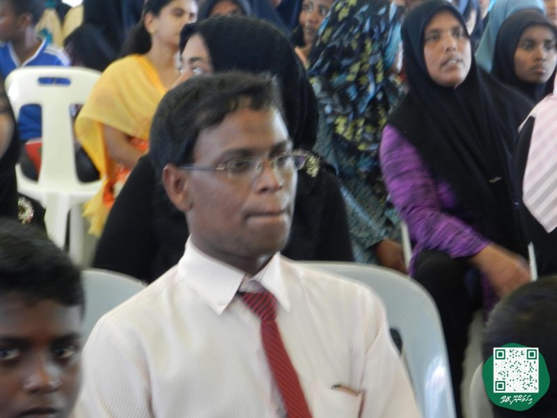 ފޮޓޯ: ރައީސް ވަހީދު އިހަވަންދޫ ރައްޔިތުންނާއި ބައްދަލުކުރެއްވުން