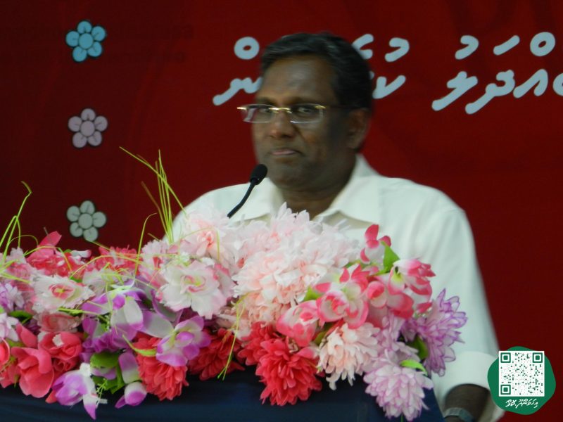 ފޮޓޯ: ރައީސް ވަހީދު އިހަވަންދޫ ރައްޔިތުންނާއި ބައްދަލުކުރެއްވުން