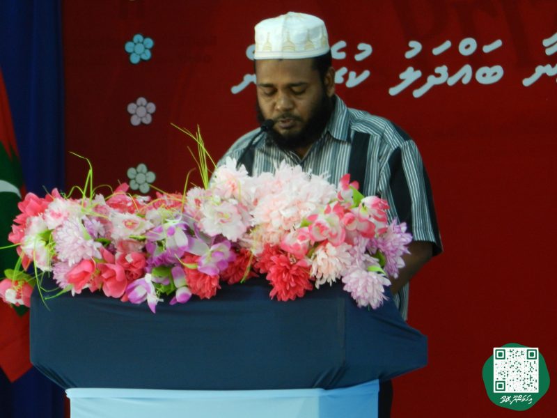 ފޮޓޯ: ރައީސް ވަހީދު އިހަވަންދޫ ރައްޔިތުންނާއި ބައްދަލުކުރެއްވުން