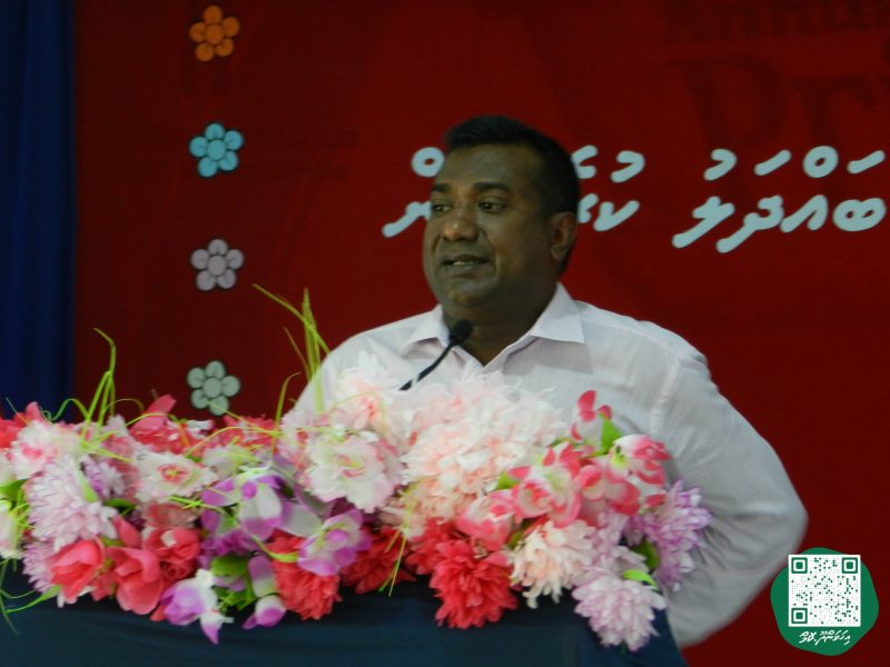 ފޮޓޯ: ރައީސް ވަހީދު އިހަވަންދޫ ރައްޔިތުންނާއި ބައްދަލުކުރެއްވުން