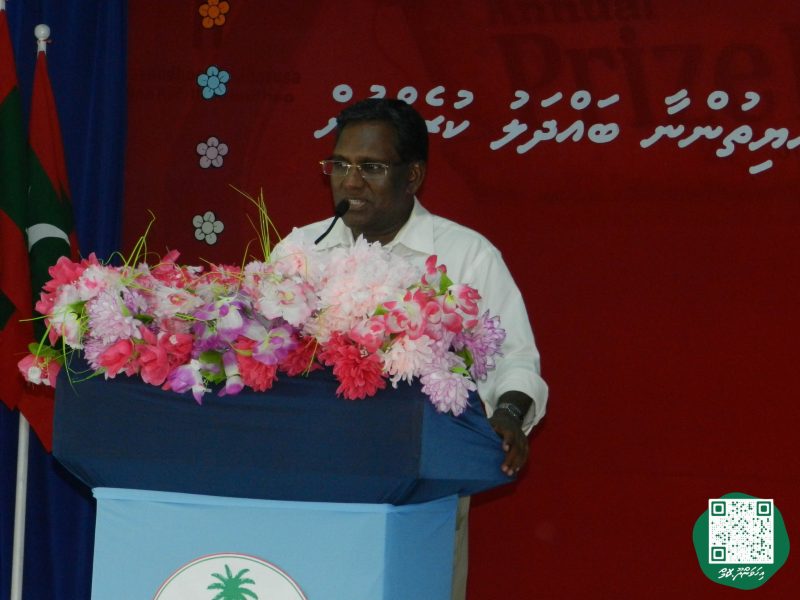 ފޮޓޯ: ރައީސް ވަހީދު އިހަވަންދޫ ރައްޔިތުންނާއި ބައްދަލުކުރެއްވުން