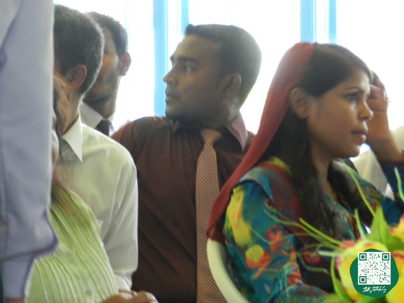 ފޮޓޯ: ރައީސް ވަހީދު އިހަވަންދޫ ރައްޔިތުންނާއި ބައްދަލުކުރެއްވުން