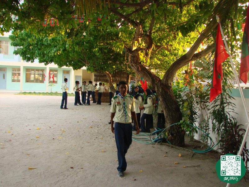 ފޮޓޯ: މަސްވެރިންގެ ދުވަހުގެ ހަރަކާތްތަކަށް ރައީސް ނަޝީދު އިހަވަންދޫއަށް ވަޑައިގަތުން