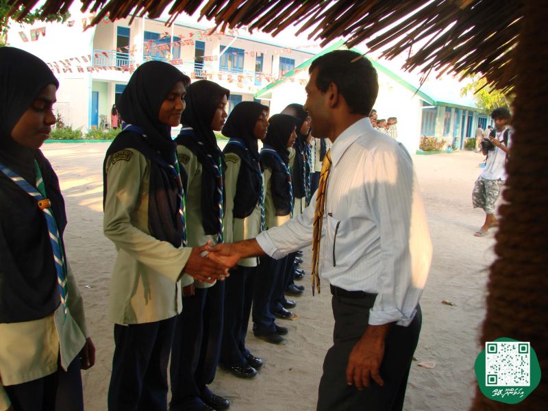 ފޮޓޯ: މަސްވެރިންގެ ދުވަހުގެ ހަރަކާތްތަކަށް ރައީސް ނަޝީދު އިހަވަންދޫއަށް ވަޑައިގަތުން