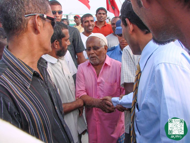 ފޮޓޯ: މަސްވެރިންގެ ދުވަހުގެ ހަރަކާތްތަކަށް ރައީސް ނަޝީދު އިހަވަންދޫއަށް ވަޑައިގަތުން