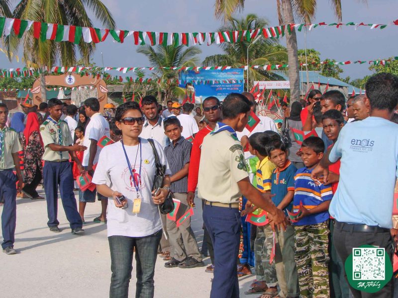ފޮޓޯ: މަސްވެރިންގެ ދުވަހުގެ ހަރަކާތްތަކަށް ރައީސް ނަޝީދު އިހަވަންދޫއަށް ވަޑައިގަތުން