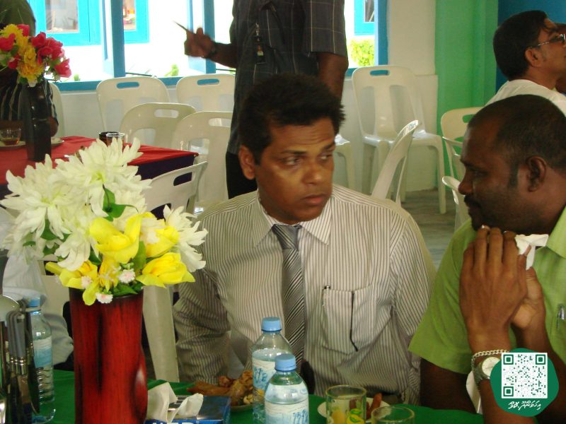 ފޮޓޯ: މަސްވެރިންގެ ދުވަހުގެ ހަރަކާތްތަކަށް ރައީސް ނަޝީދު އިހަވަންދޫއަށް ވަޑައިގަތުން