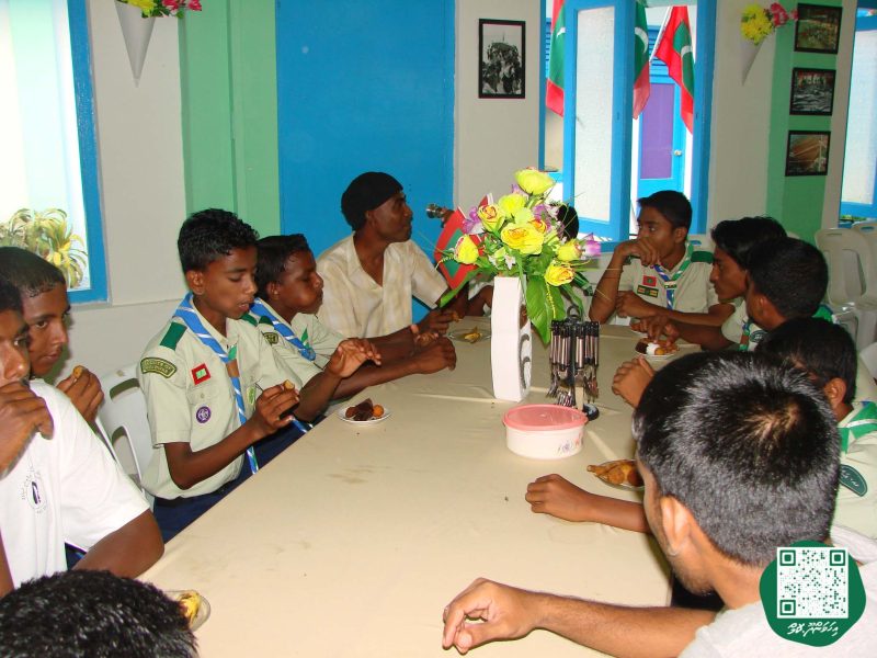 ފޮޓޯ: މަސްވެރިންގެ ދުވަހުގެ ހަރަކާތްތަކަށް ރައީސް ނަޝީދު އިހަވަންދޫއަށް ވަޑައިގަތުން