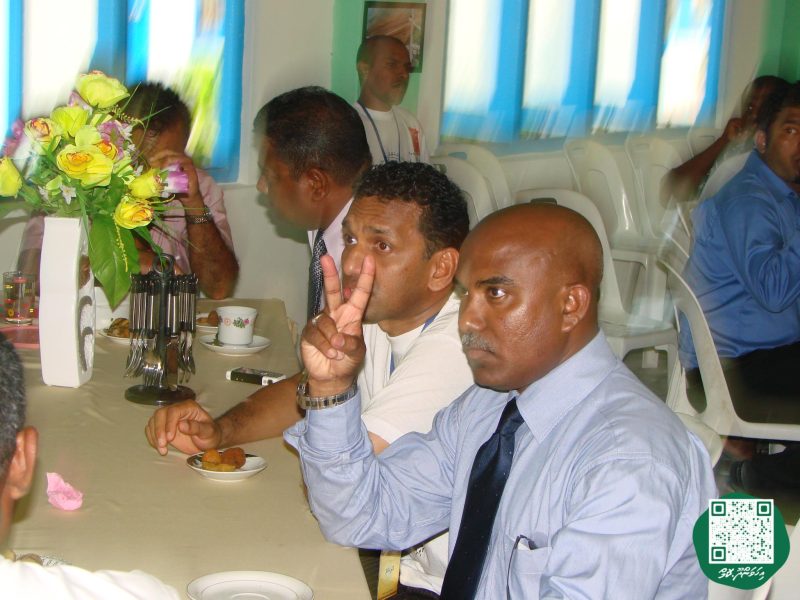ފޮޓޯ: މަސްވެރިންގެ ދުވަހުގެ ހަރަކާތްތަކަށް ރައީސް ނަޝީދު އިހަވަންދޫއަށް ވަޑައިގަތުން