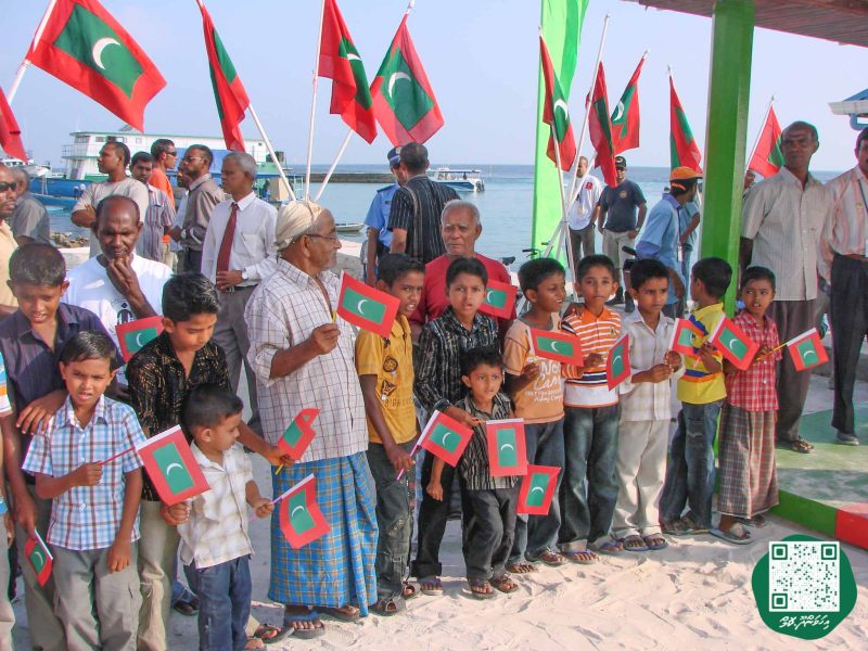 ފޮޓޯ: މަސްވެރިންގެ ދުވަހުގެ ހަރަކާތްތަކަށް ރައީސް ނަޝީދު އިހަވަންދޫއަށް ވަޑައިގަތުން