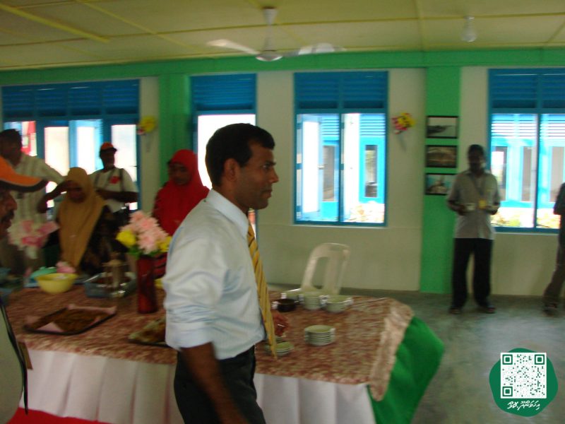 ފޮޓޯ: މަސްވެރިންގެ ދުވަހުގެ ހަރަކާތްތަކަށް ރައީސް ނަޝީދު އިހަވަންދޫއަށް ވަޑައިގަތުން