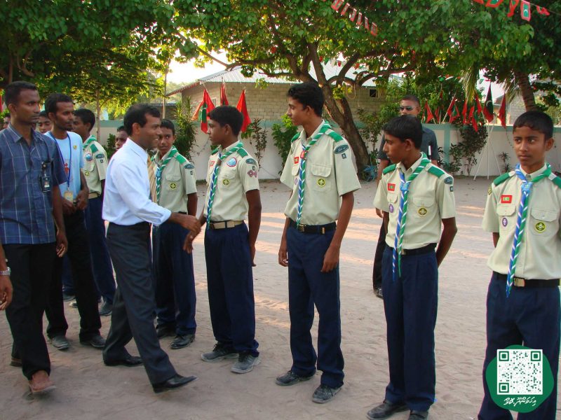 ފޮޓޯ: މަސްވެރިންގެ ދުވަހުގެ ހަރަކާތްތަކަށް ރައީސް ނަޝީދު އިހަވަންދޫއަށް ވަޑައިގަތުން