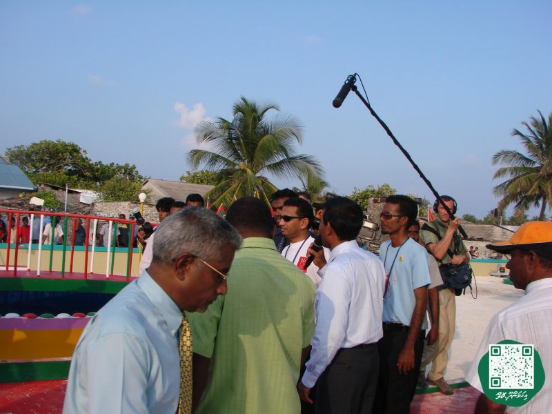 ފޮޓޯ: މަސްވެރިންގެ ދުވަހުގެ ހަރަކާތްތަކަށް ރައީސް ނަޝީދު އިހަވަންދޫއަށް ވަޑައިގަތުން